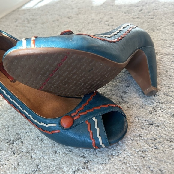 Miz Mooz teal and orange pumps 8.5 great used condition - Picture 8 of 15